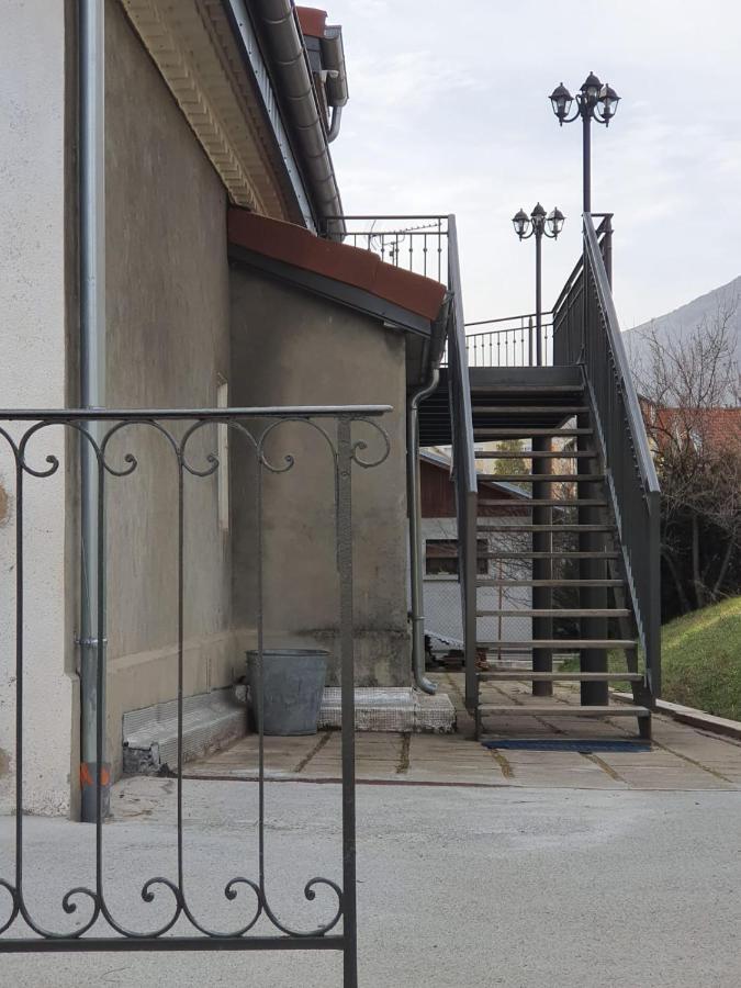 Apartament La Fontaine Des Amis Gap Zewnętrze zdjęcie